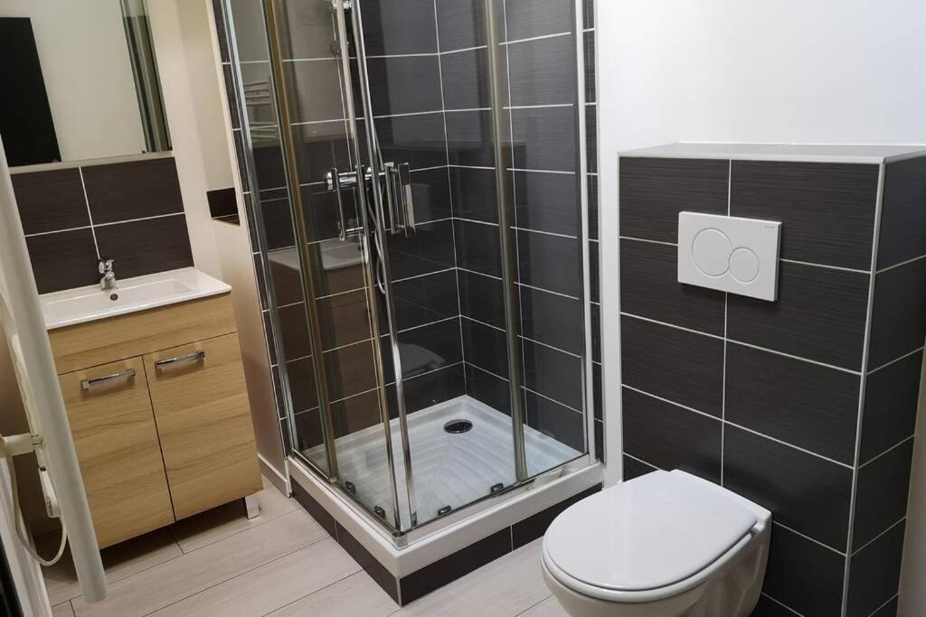 Le Duplex Des Quais Apartment Blois Luaran gambar