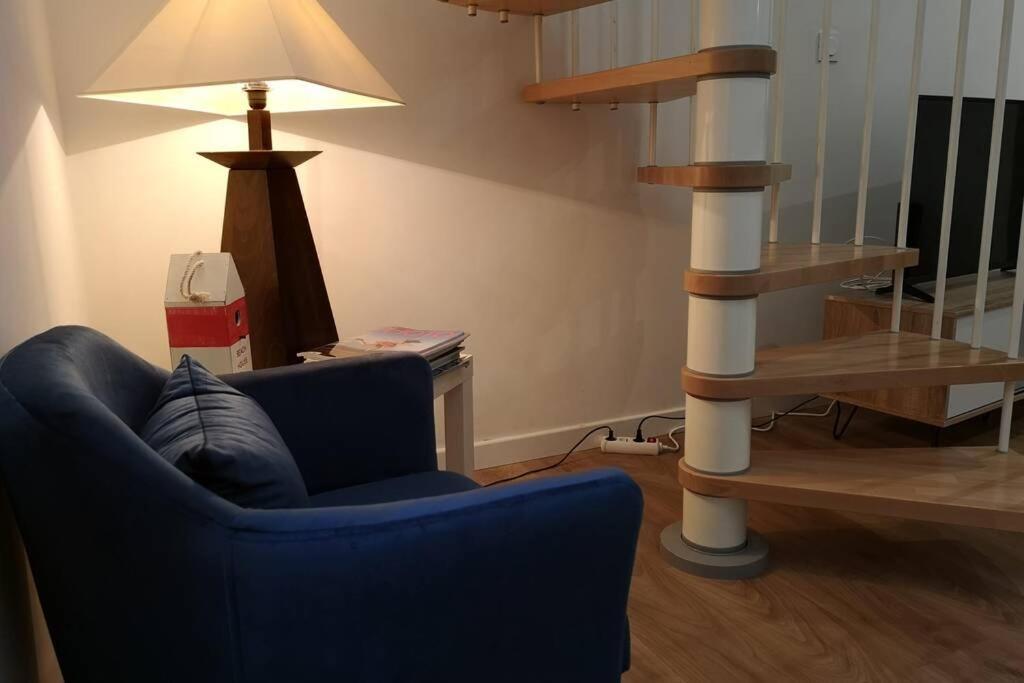 Le Duplex Des Quais Apartment Blois Luaran gambar